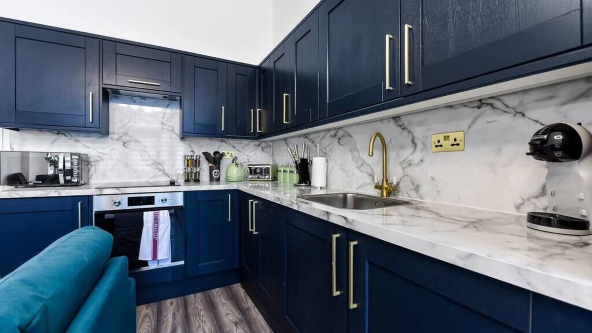 Crouch End Apartment | Fabulous One Bedroom Flat with Private Garden