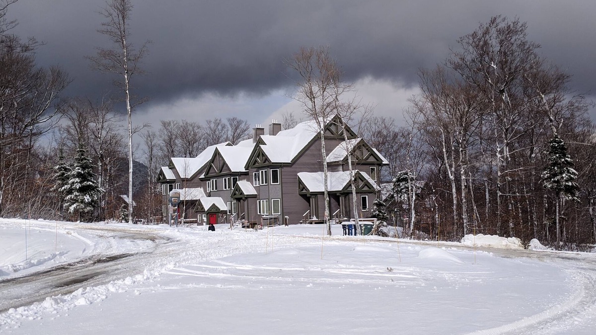 North Troy Condo | Fabulous ski in/ski out 2 bedroom condo, steps away from Grammy Jay trail!