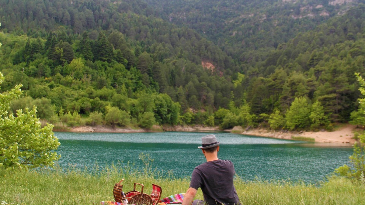 Egira Villa | Fabulous stay in rustic Villa Platanus (est. 1840)