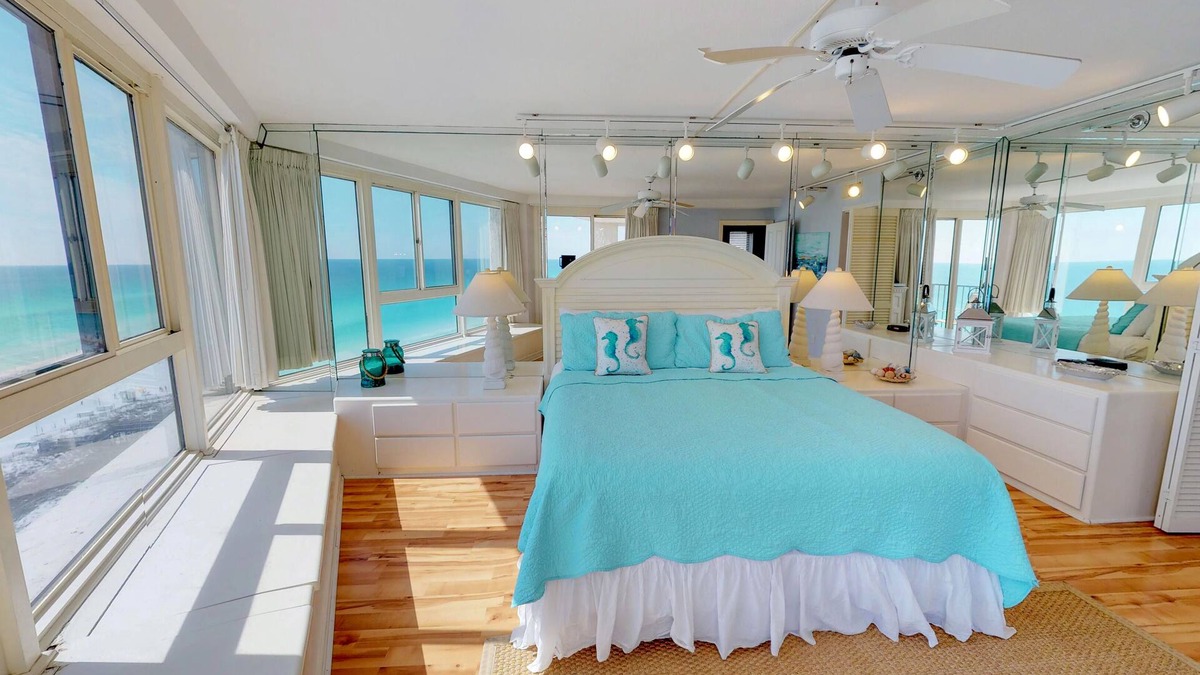 Gulf Pines Condo | Fabulous views! Beachfront Unit! 4135 BS1