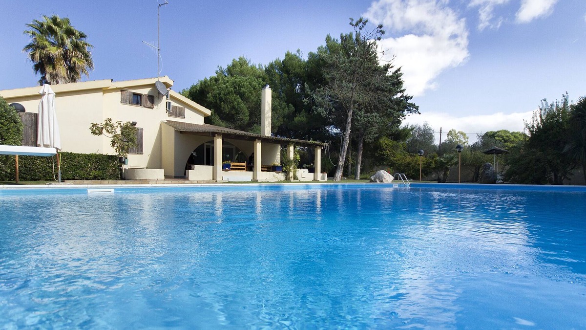 Alghero Villa | Fabulous Villa with Private Pool just 2km from the city and 2.5km from the beaches!