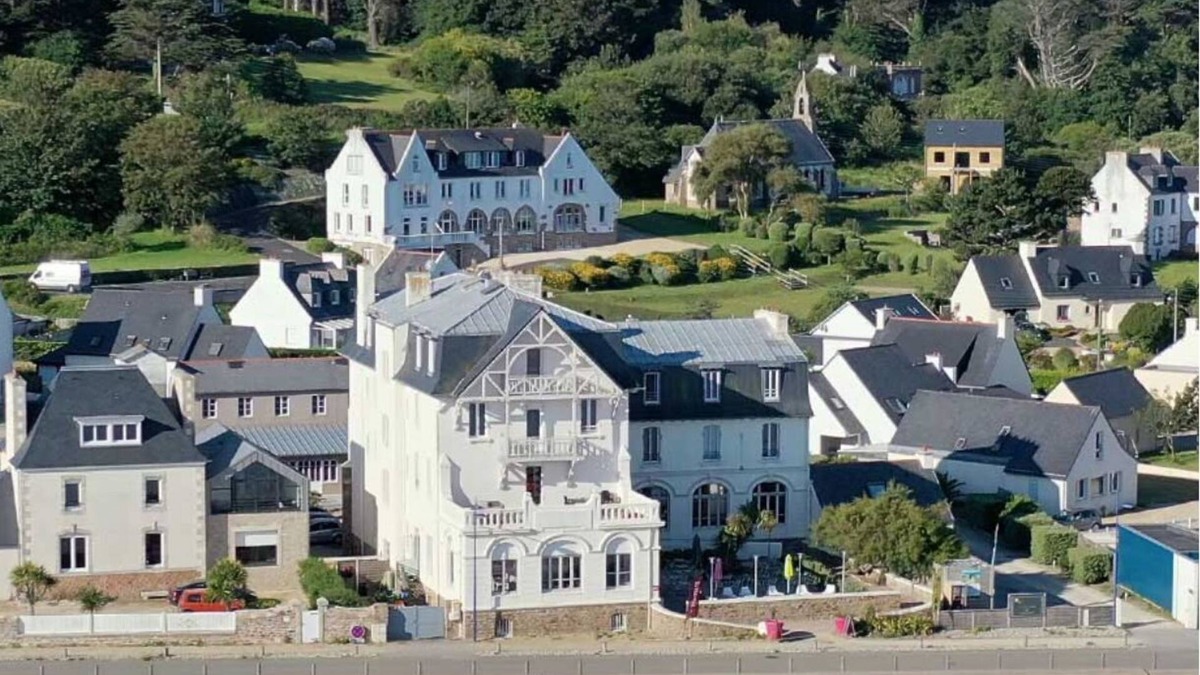 Plougasnou Apartment | Face à la Magnifique Plage de Primel Trégastel