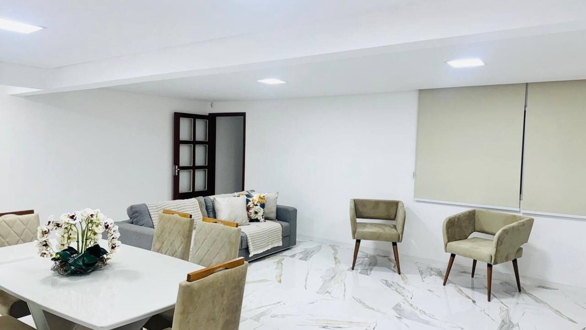 Pajucara Apartment | Facing the Ferris Wheel! Ed Canoa 601 Beira Mar With Parking Included