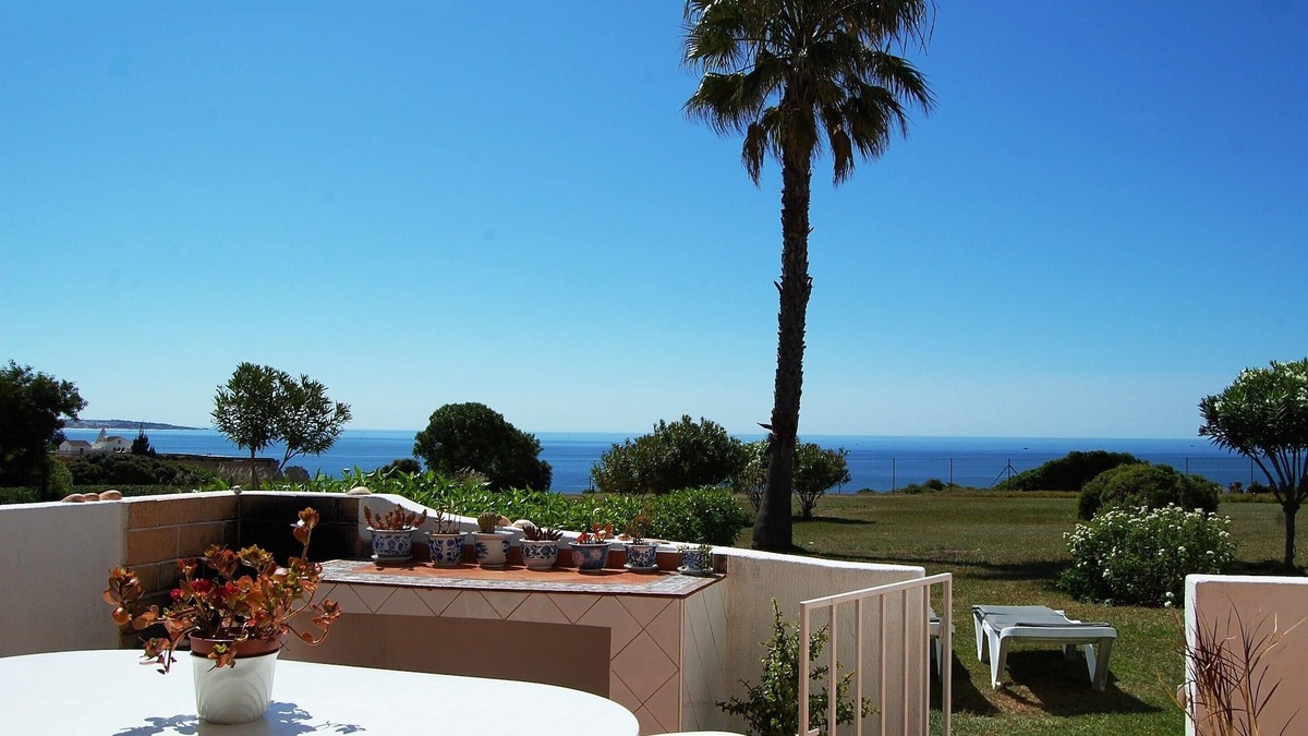 Alporchinhos Villa | Facing the sea, 1rst row villa, exceptional seaview, pools, fine sand beach