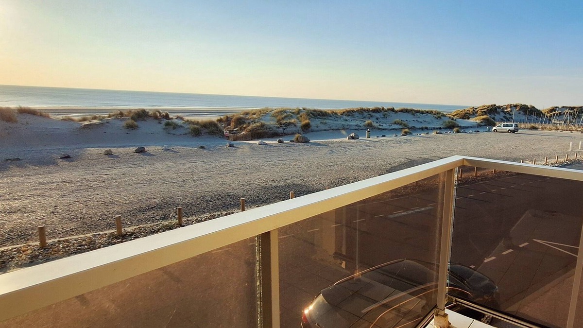 Fort-Mahon-Plage Apartment | FACING THE SEA - EXCEPTIONAL VIEW
