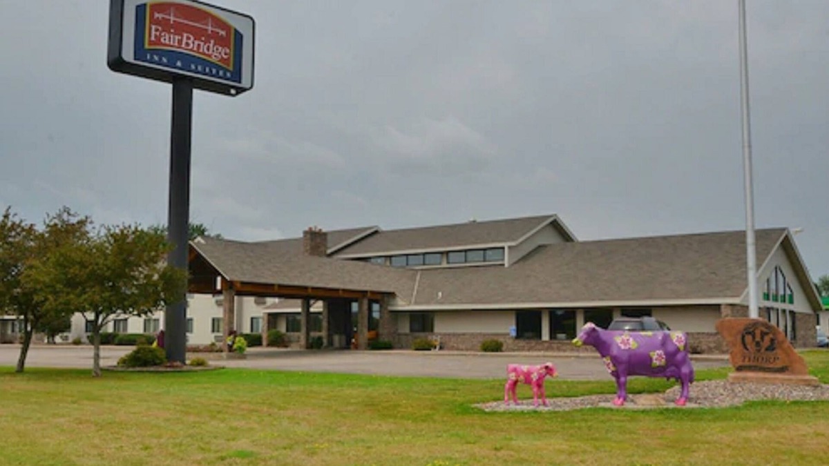 Thorp Hotel | FairBridge Inn & Suites in Thorp, WI