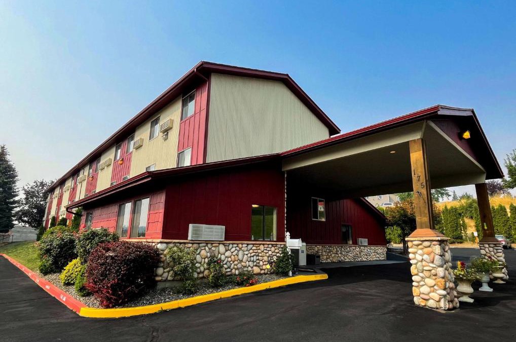 Moscow Hotel | FairBridge Inn & Suites Moscow - Pullman