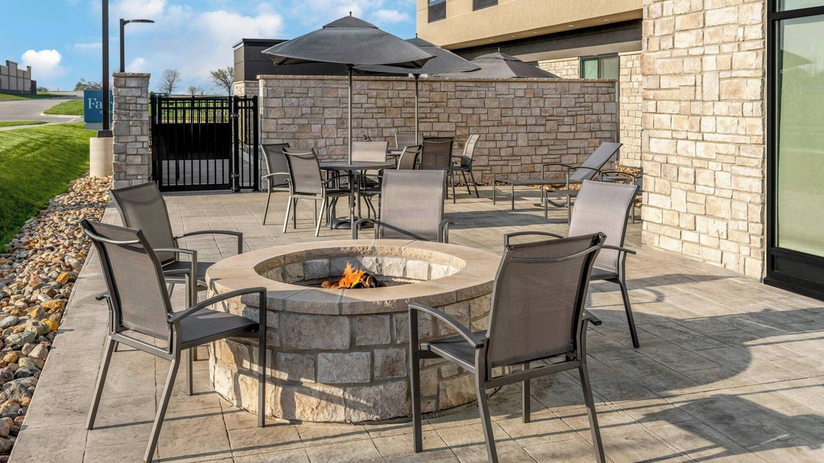 Norwalk Hotel | Fairfield by Marriott Inn & Suites Norwalk