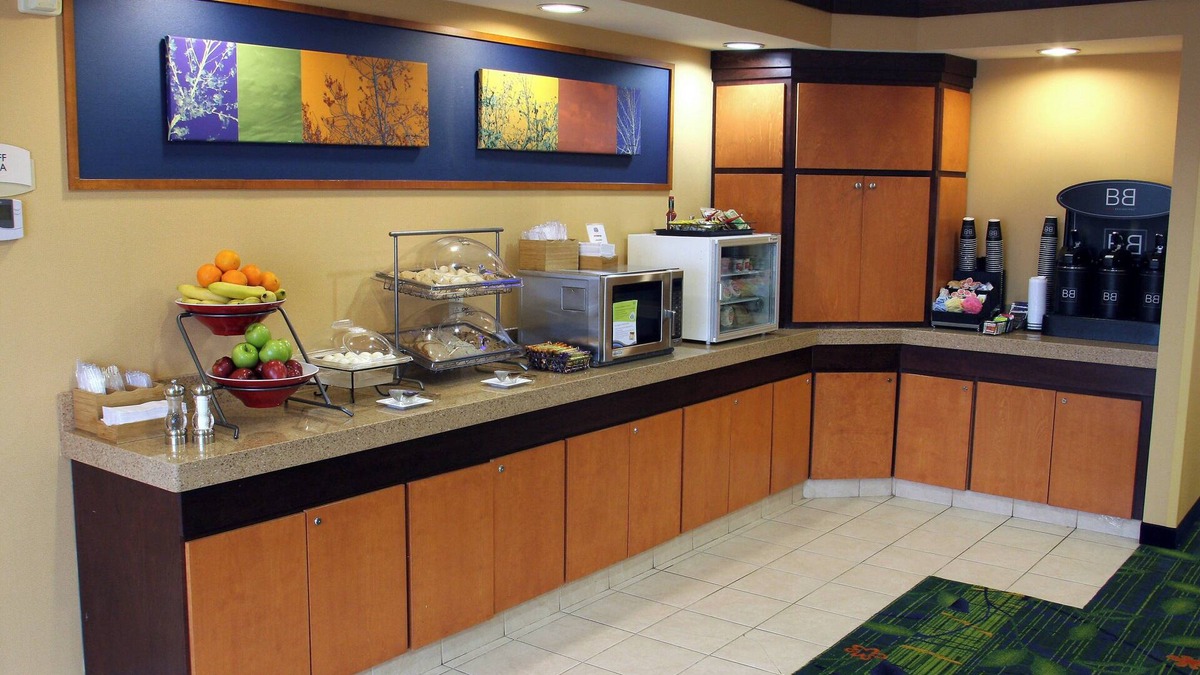 Marion Hotel | Fairfield Inn and Suites by Marriott Marion