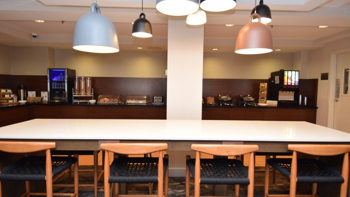 Binghamton Hotel | Fairfield Inn by Marriott Binghamton