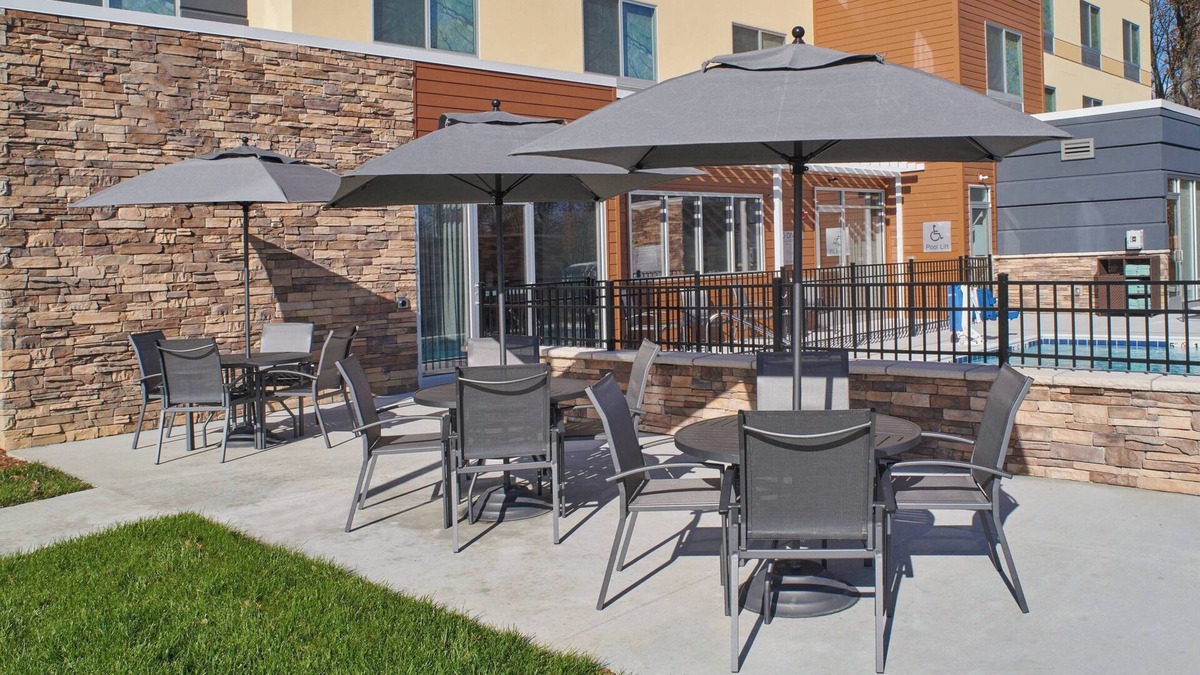 Jeffersonville - Clarksville Hotel | Fairfield Inn & Suites by Marriott Louisville Jeffersonville