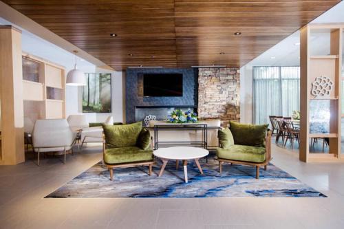 Broomall Hotel | Fairfield Inn & Suites by Marriott Philadelphia Broomall/Newtown Square