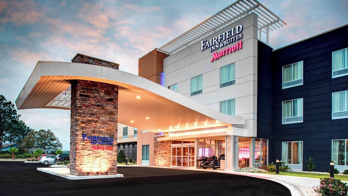 Douglas Hotel | Fairfield Inn & Suites by Marriott Douglas