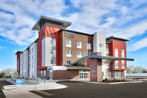 Union Square Hotel | Fairfield Inn & Suites by Marriott Denver West/Federal Center