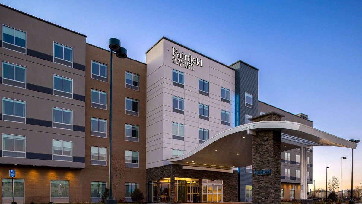 Gateway Hotel | Fairfield Inn & Suites by Marriott Denver Airport at Gateway Park