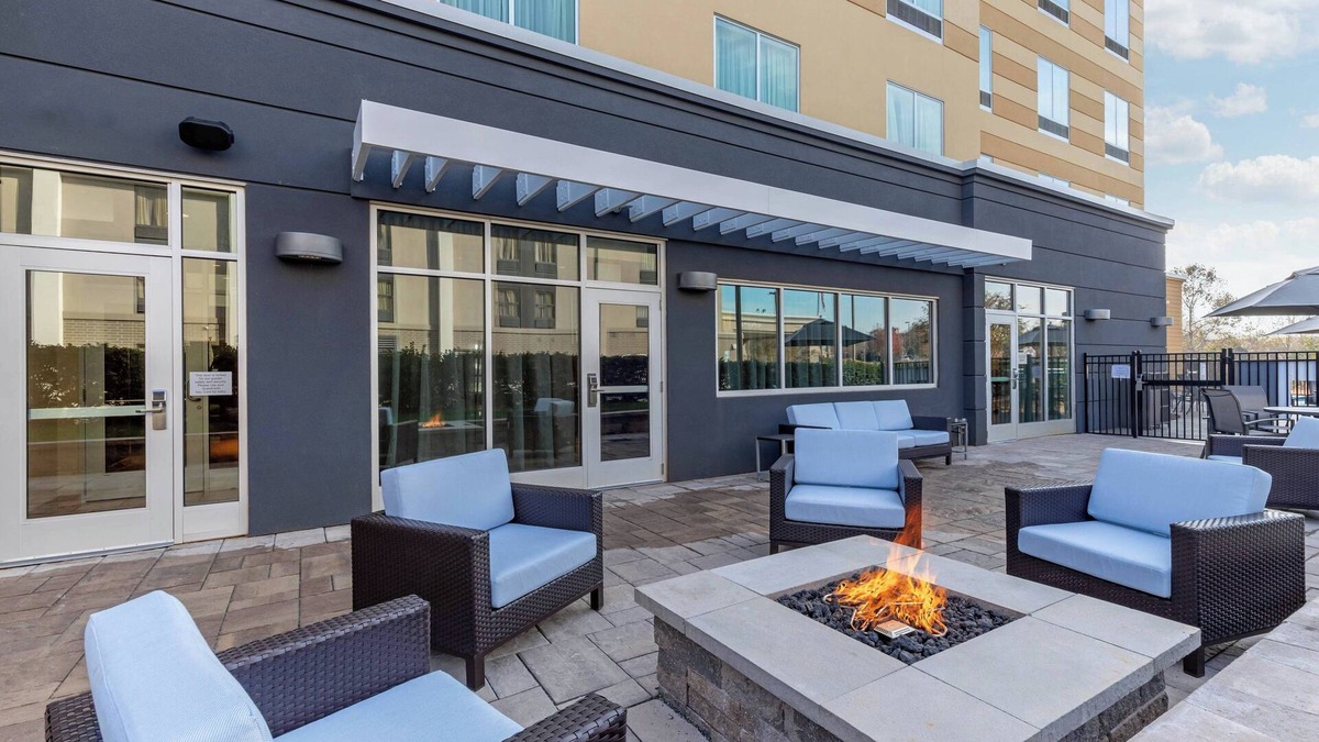 Mebane Hotel | Fairfield Inn & Suites by Marriott Mebane