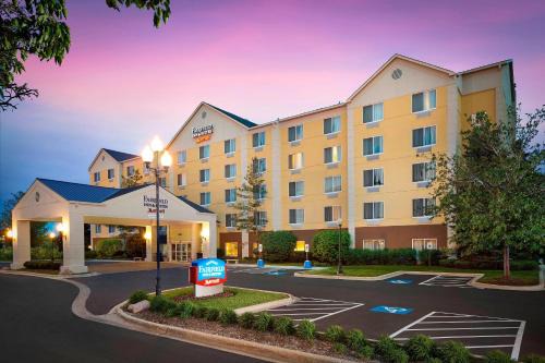 Bedford Park Hotel | Fairfield Inn & Suites Chicago Midway Airport