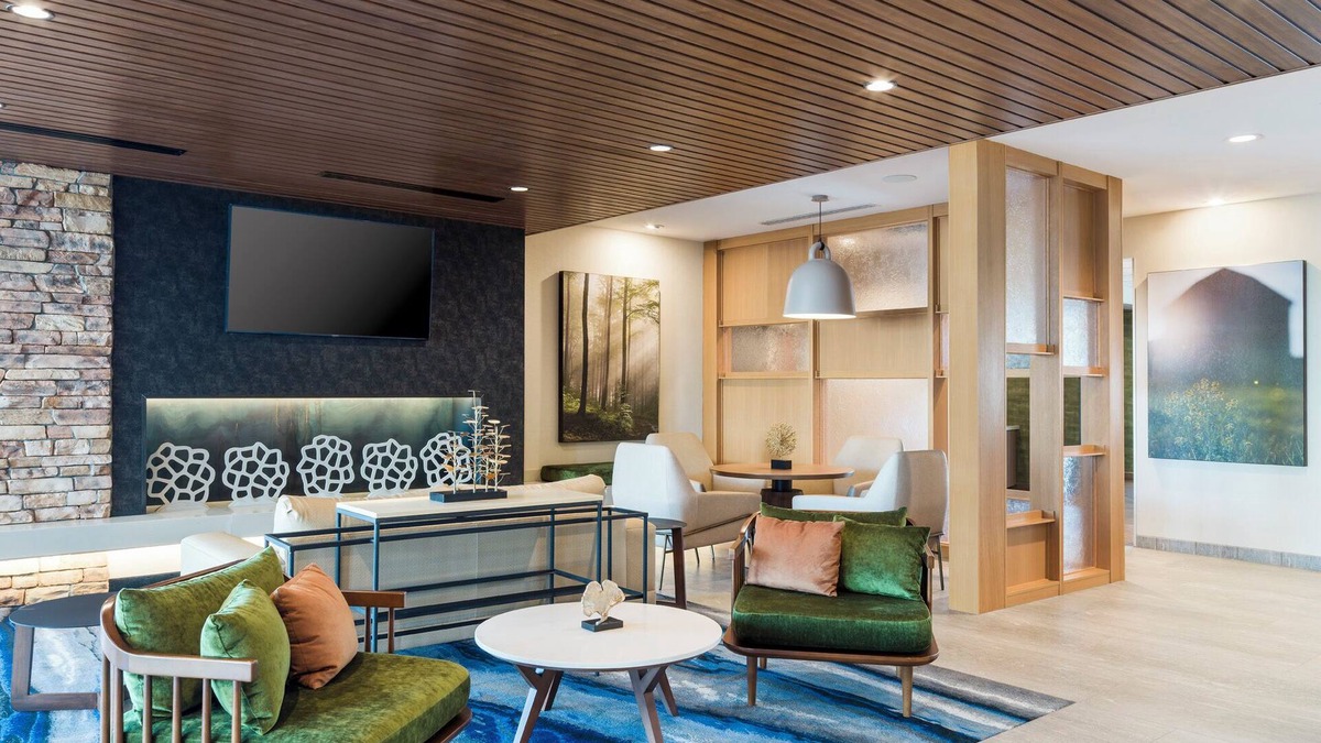 Hanford Hotel | Fairfield Inn & Suites Hanford