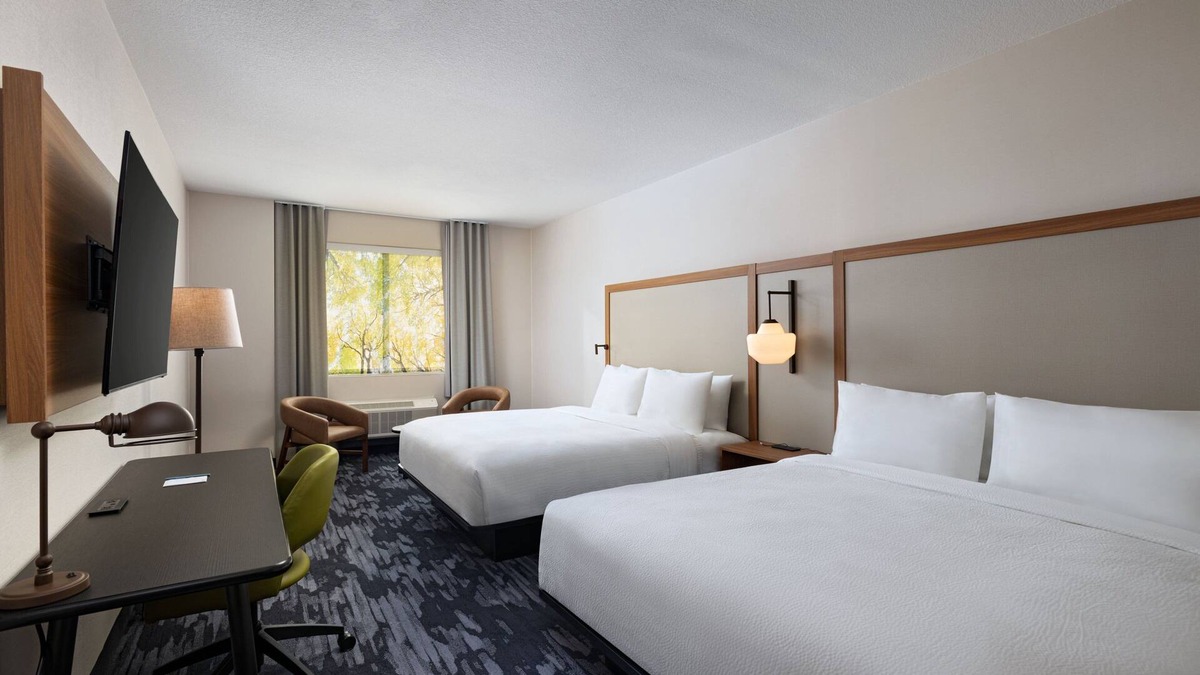 Hillsboro Hotel | Fairfield Inn & Suites Hillsboro