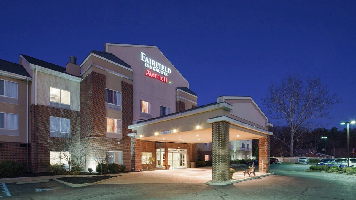 Marietta Hotel | Fairfield Inn & Suites Marietta
