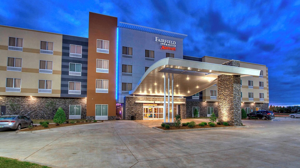 Yukon Hotel | Fairfield Inn & Suites Oklahoma City Yukon