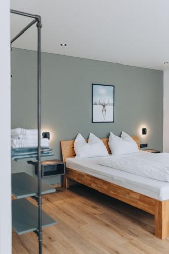 Raggal Hotel | Fairrooms - Self-Check-In