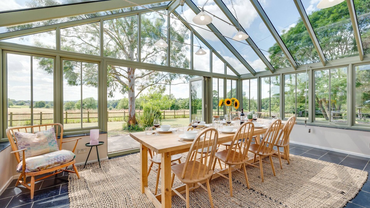 Halesworth House | Fairstead - Four Bedroom House, Sleeps 8