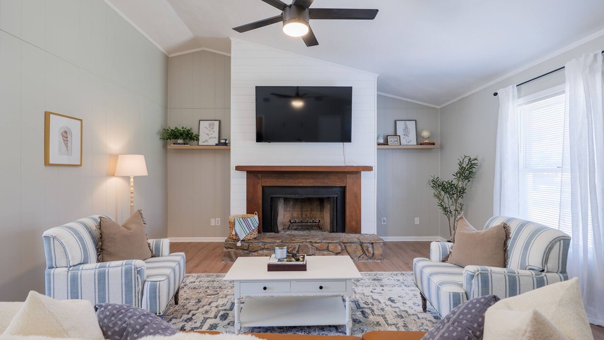 Lake Park House | Fairway Family Oasis: King Beds, Pets Allowed, Golf Course Neighborhood