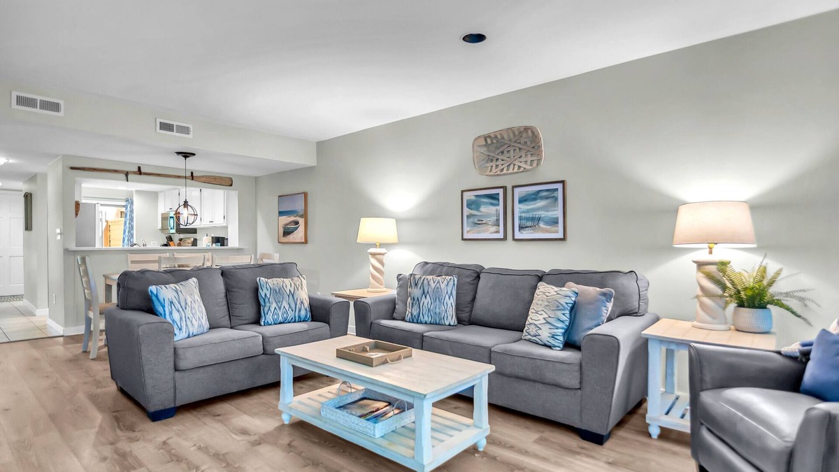 Shipyard Plantation Condo | Fairway View Shipyard Villa | Walk to Beach, Pool & Pet Friendly