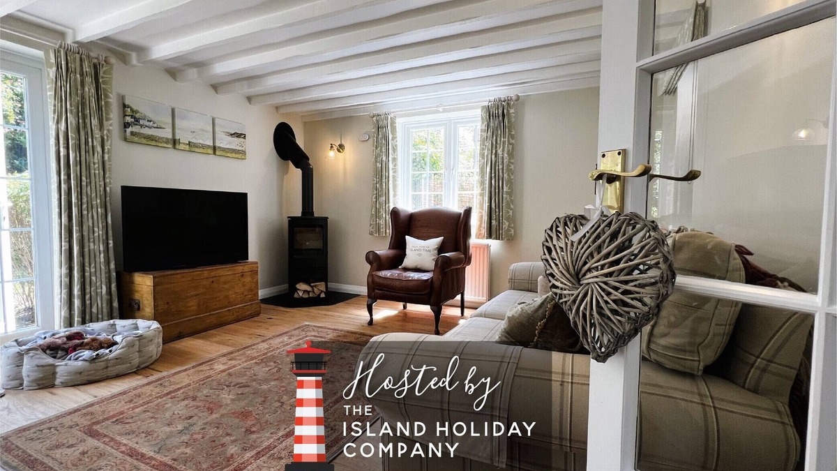 Nettlestone Cottage | Fairy Hill Cottage
