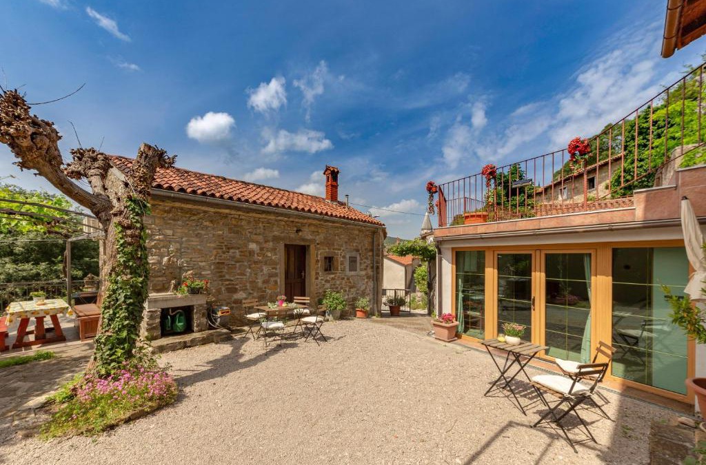 Koper Apartment | Fairy-Tale Retreat
