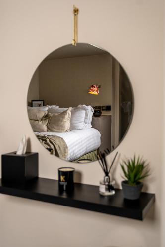 Crynant Hotel | Fairyhill
