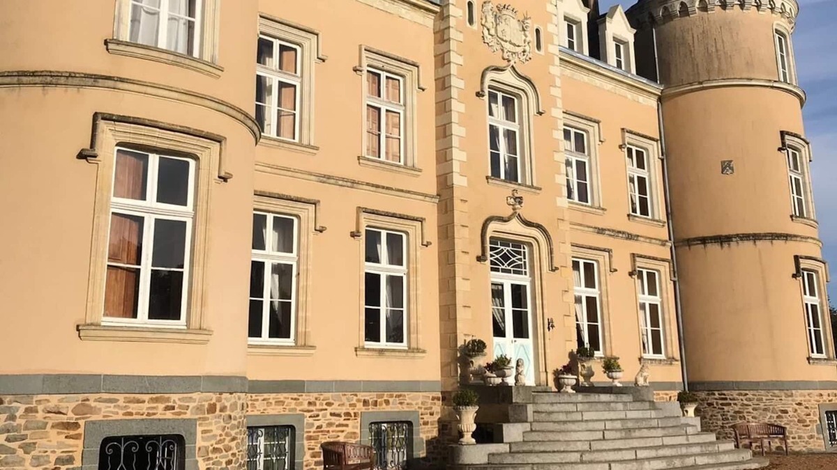 Arquenay House | Fairytale Chateau in Pays de la Loire