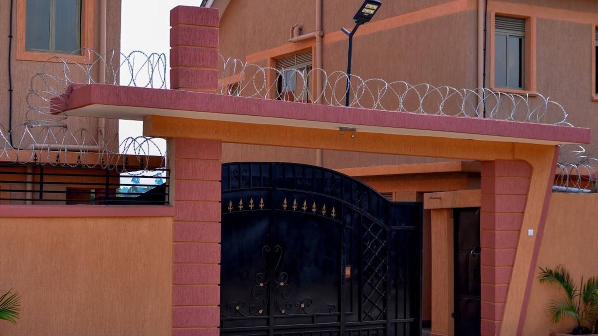 Fort Portal Apartment | Faith Homes Hotel Apartments - 1.1 km from Toroo Botanical Gardens Fort Portal.