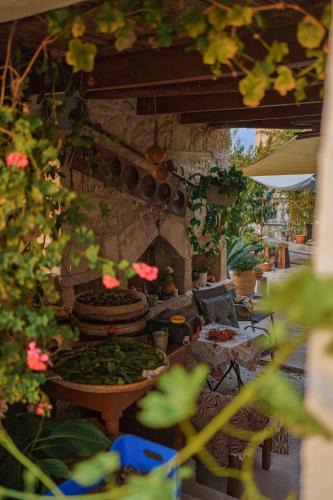 Simou House | Faith's Stone House