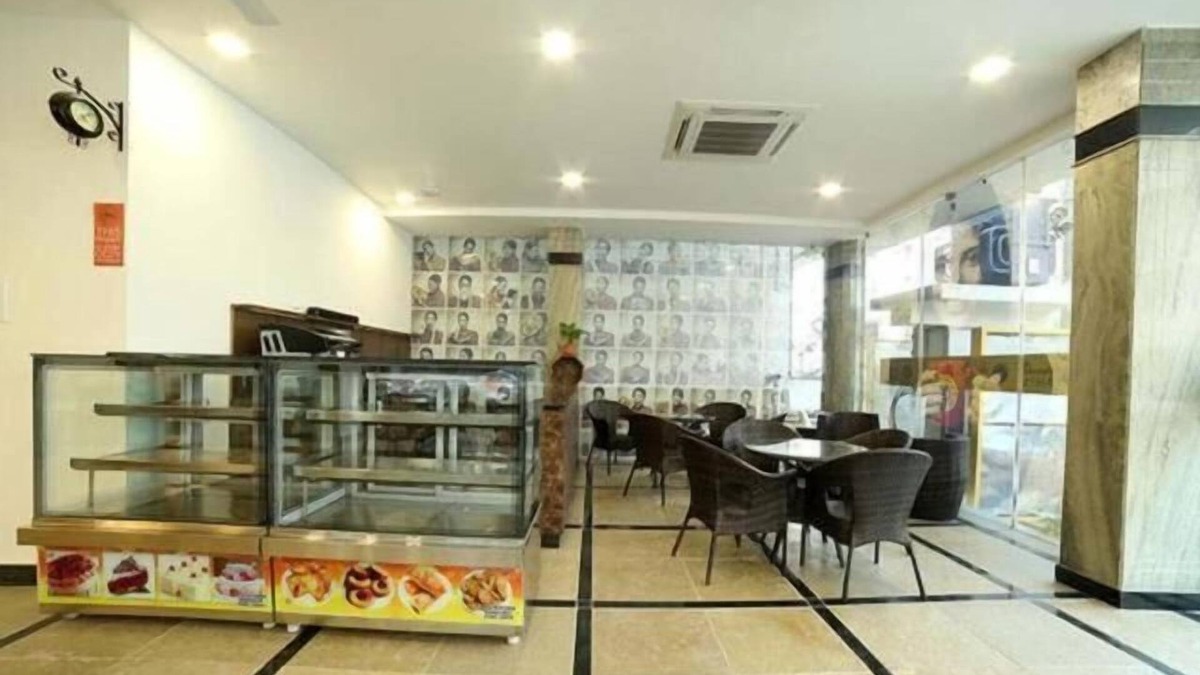 Madhapur House | Falcons Nest Lariviera