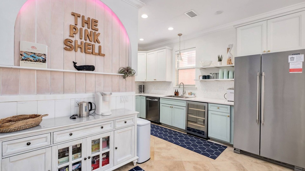 Clipper Cove House | Fall Break | Beach, Pool & Dog-Friendly