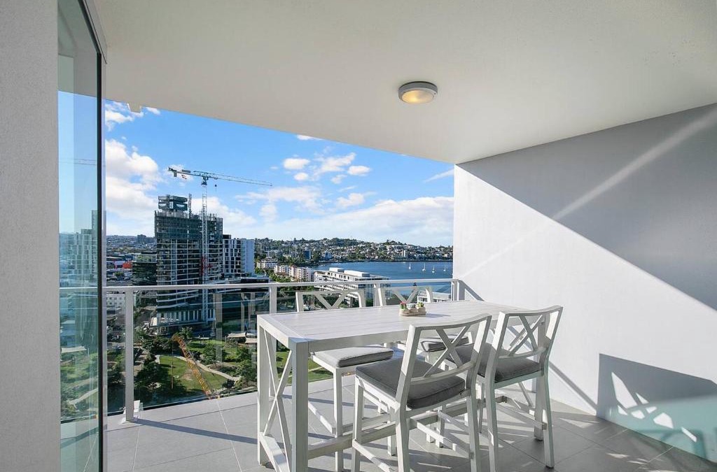 Newstead Apartment | Fall in Love with Waterfront Resort-style Living