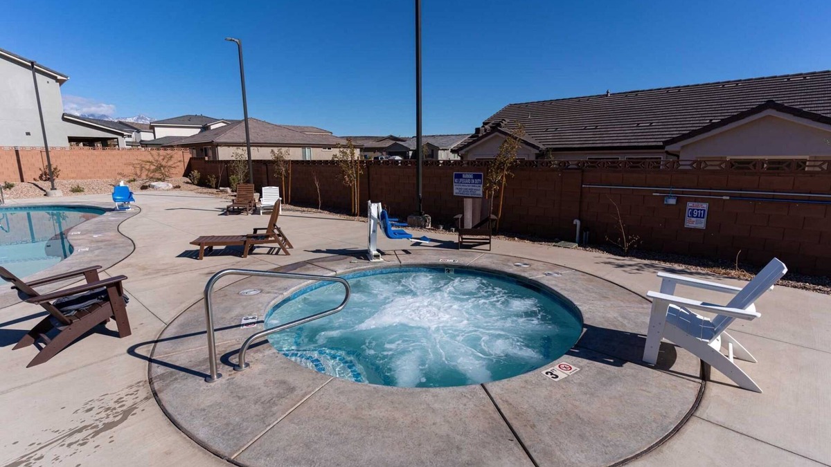 Sienna Hills House | Fall Special! 10% off until November 21!