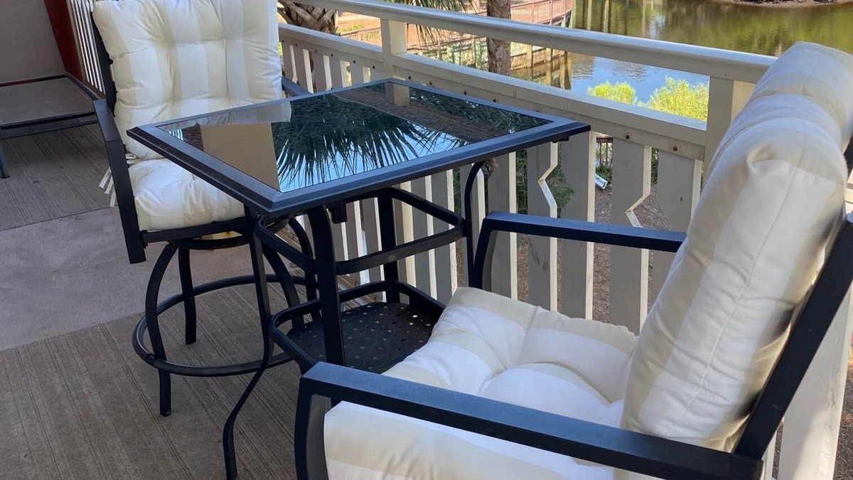 Waterside Village Condo | FALL SPECIALS! 20% Off Rates -Very Spacious, 2 Master Suites