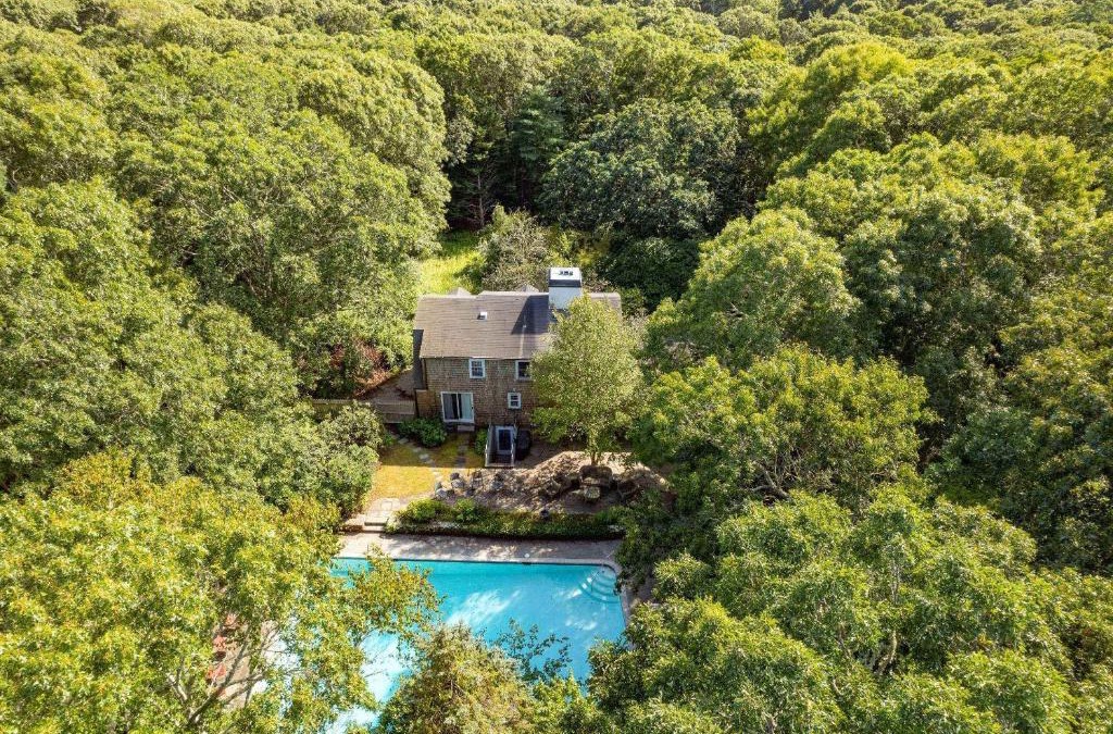 Falmouth House | Falmouth Breeze Escape