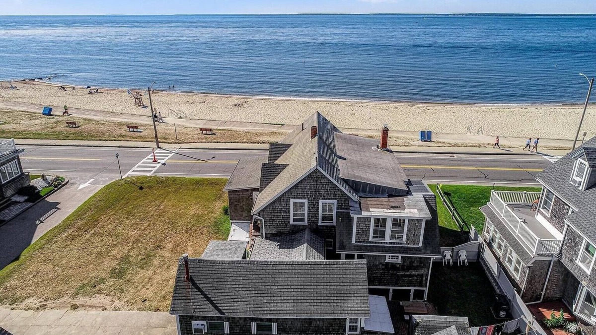 Falmouth Heights Cottage | Falmouth Heights Beach Front House