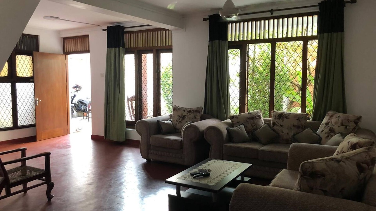 Sri Jayawardenepura Kotte House | Family friendly 2-Bed house in centrally located place