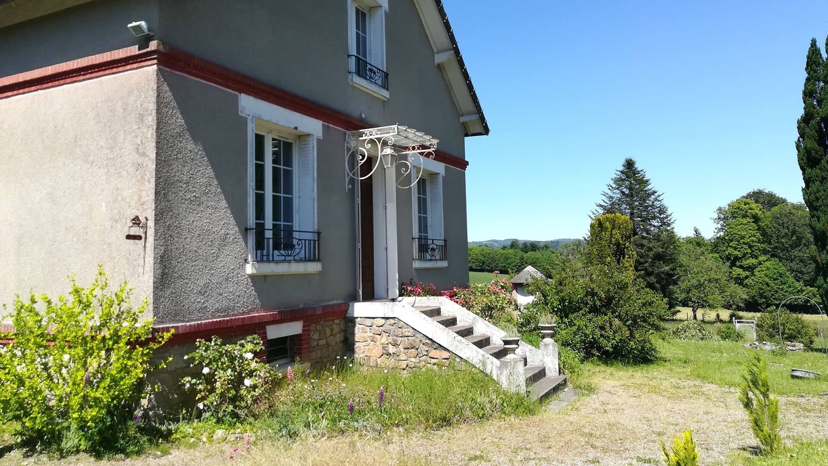 La Jonchere-Saint-Maurice House | Family home in the Monts d'Ambazac