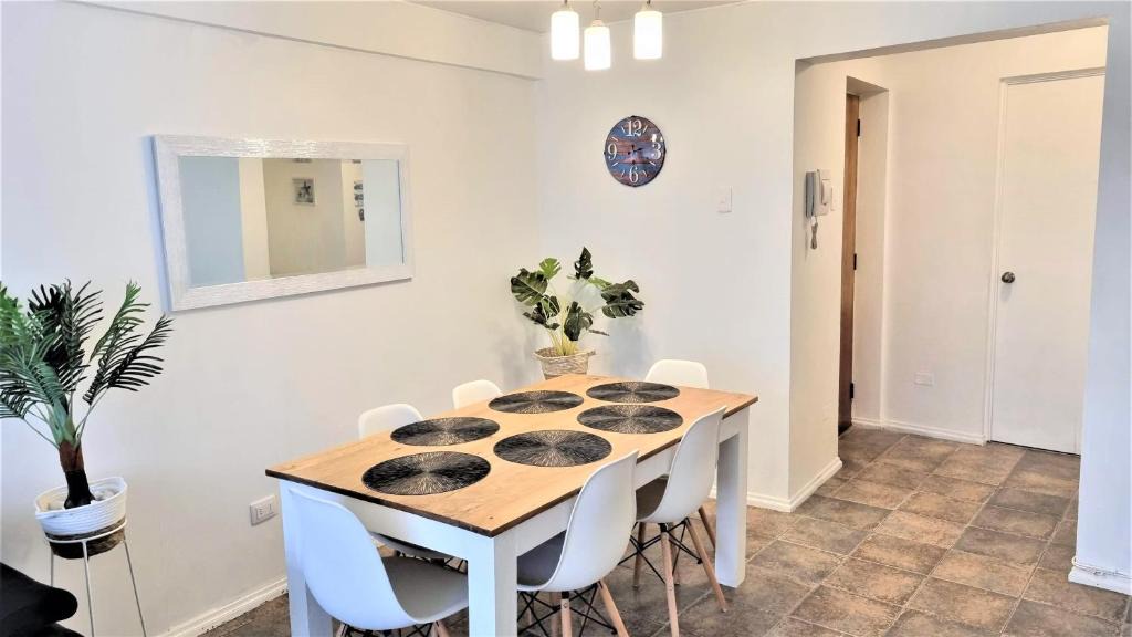 Renaca Apartment | Familiar y renovado departamento a pasos de playa