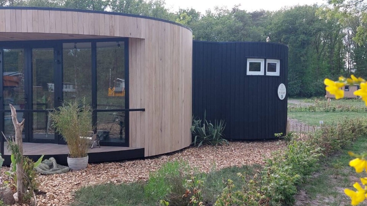 Hoogersmilde Cottage | Familiecamping de Reeënwissel - Luxe lodge 55