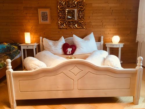 Unserfrau-Altweitra Apartment | Familienapartments mit Balkon oder Terrasse und Garten