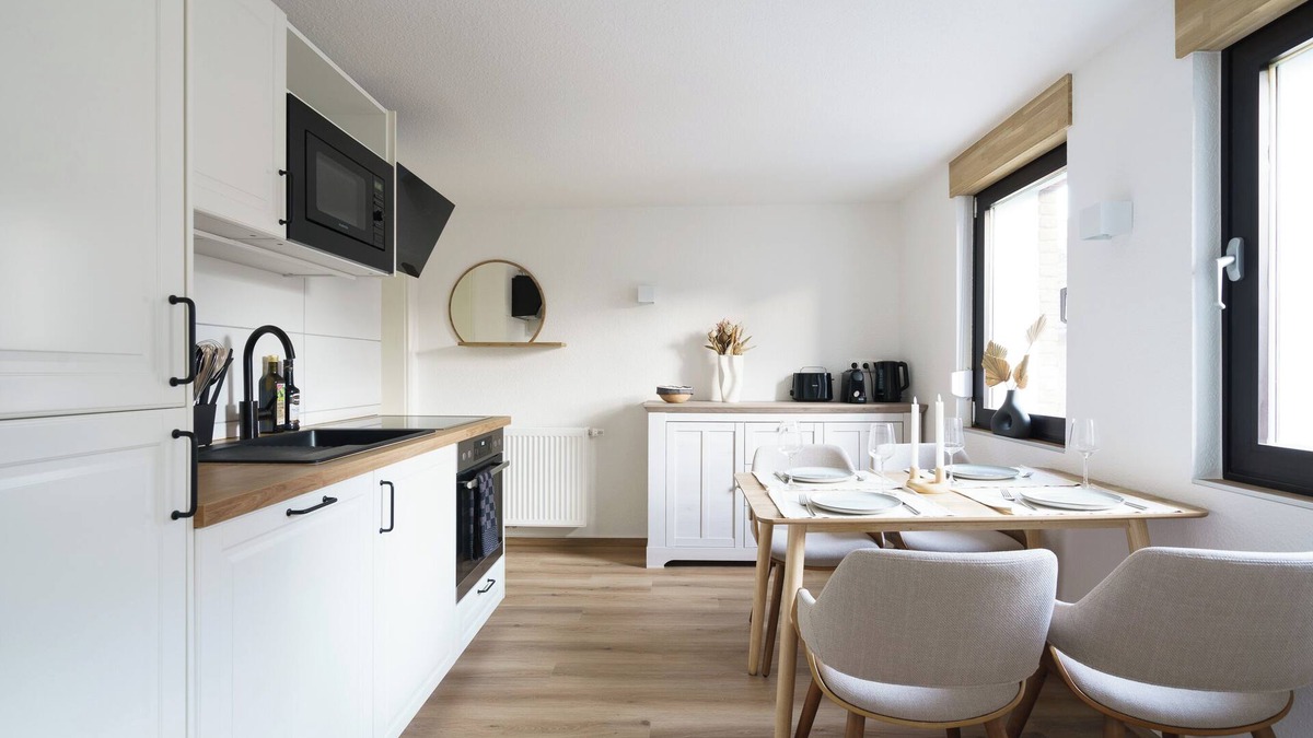 Weilerswist Apartment | Familienfreundliche, Neue & Moderne Ferienwohnung Nahe Phantasialand & Köln