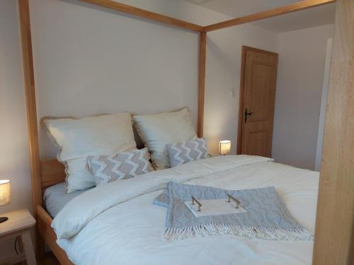 Cadolzburg Apartment | Familienfreundliche Fewo mit Garten