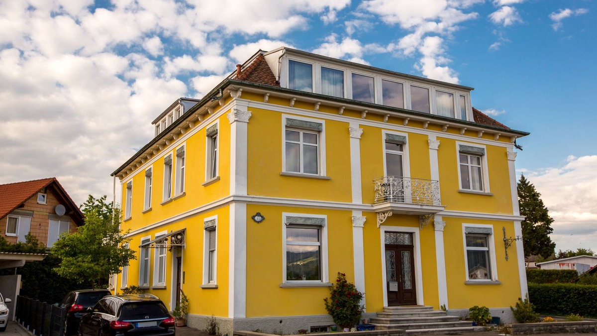 Sigmarszell Apartment | Familienurlaub mit Viel Platz in Stilvoller Altbauvilla
